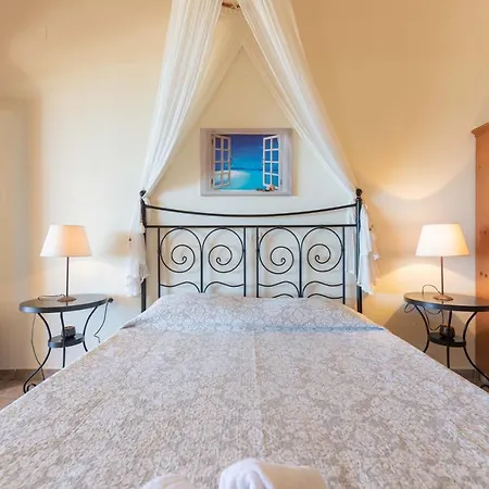 Glorious Sunset & Sea View Mariastella 5 بيت للعطل *