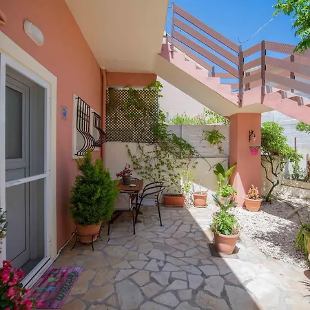 Glorious Sunset & Sea View Mariastella 5 Vakantiehuis